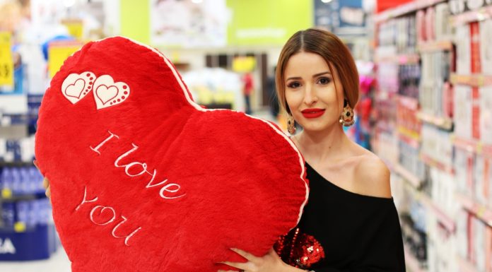 Idei de cadouri pentru barbați de Valentine’s Day